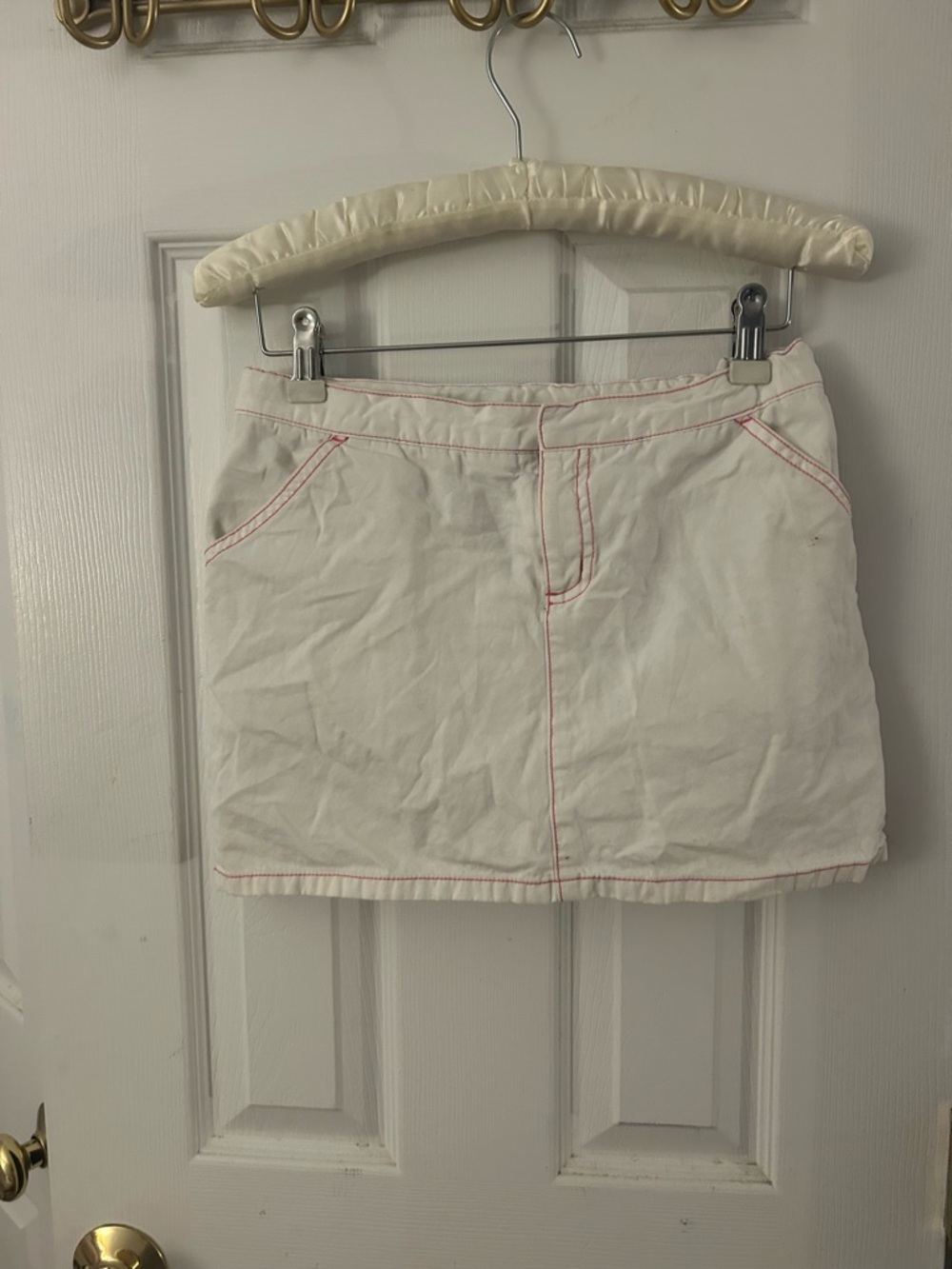 Lilly Pulitzer White Skort with Pink Topstitching